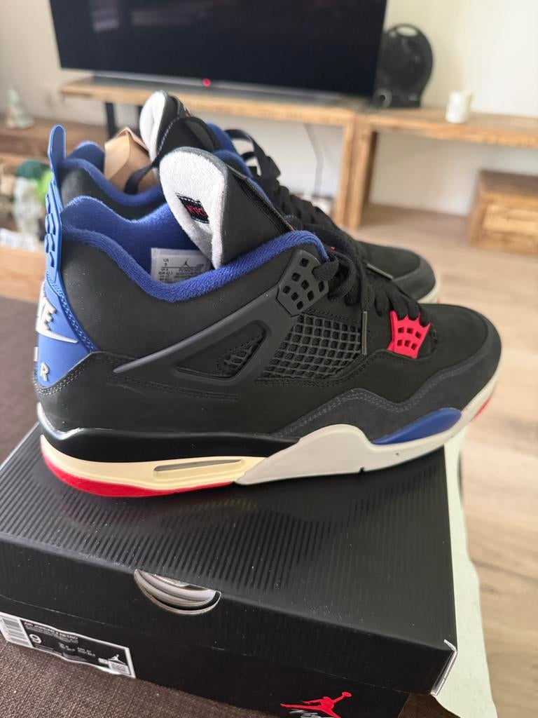 NIKE AIR JORDAN 4 RARE AIR GOLD LETTERING 42.5, Zwart, Nike, Nieuw, Ophalen of Verzenden