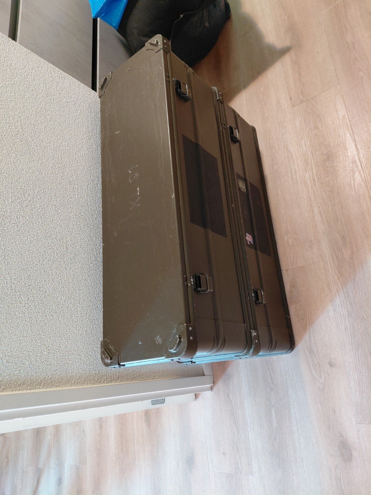 2 Zarges aluminium kisten van v/h de KL - 102x32x32 cm, Ophalen