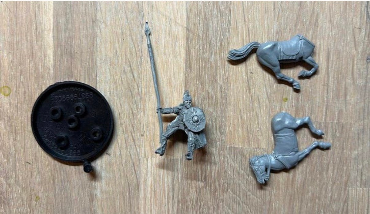 MESBG Rohan royal guard mounted (stripped metal), Ophalen of Verzenden, Lord of the Rings