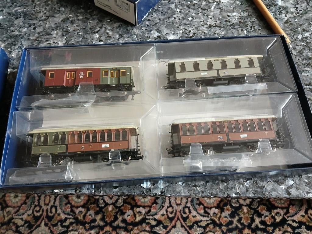 Liliput Wagons - Nieuw in doos, Hobby en Vrije tijd, Modeltreinen | H0, Ophalen, Nieuw, Wagon, Liliput