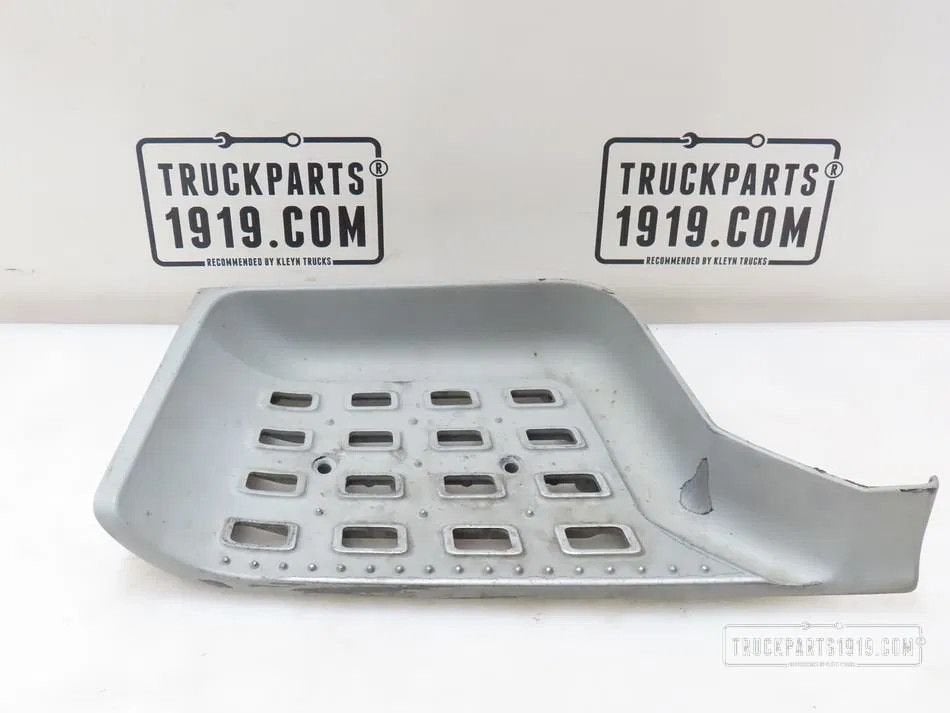 DAF Body & Chassis Parts Opstap trede Li. DAF XF 106, Ophalen, Gebruikt, DAF, Carrosserie en Plaatwerk
