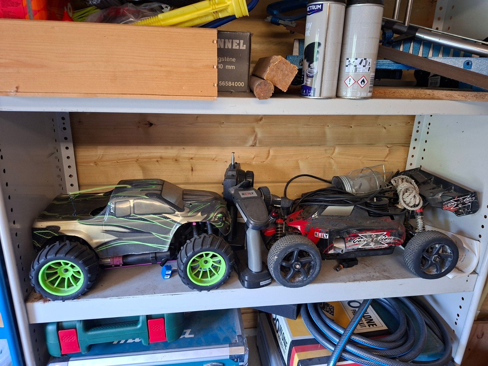 RC Nitro Auto's 4x4 met brandstof en accessoires, Ophalen, Gebruikt, Nitro, Auto offroad