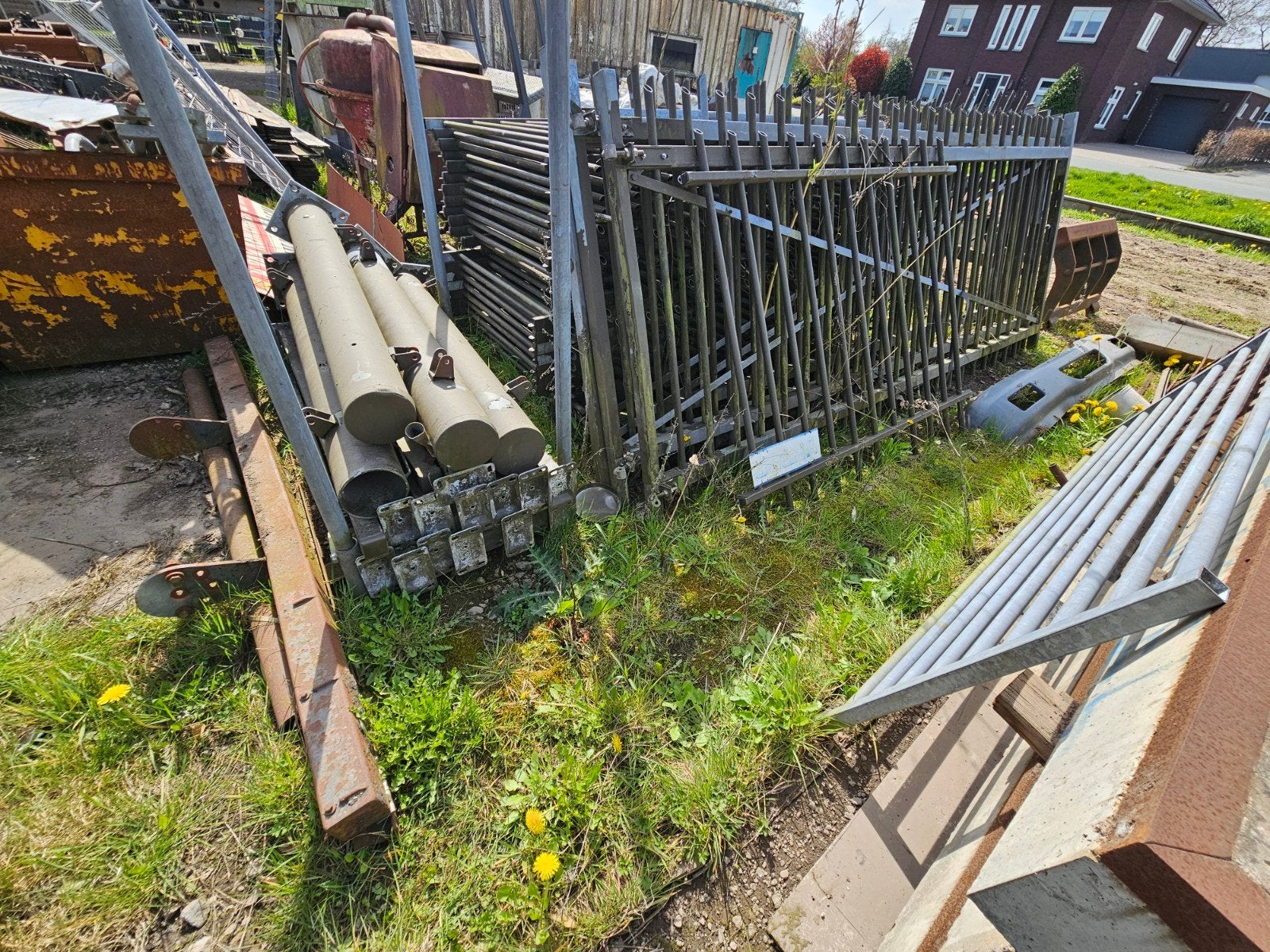 omheining hekken en 2 poorten, Ophalen, Met poort, Gebruikt, Spijlenhekwerk