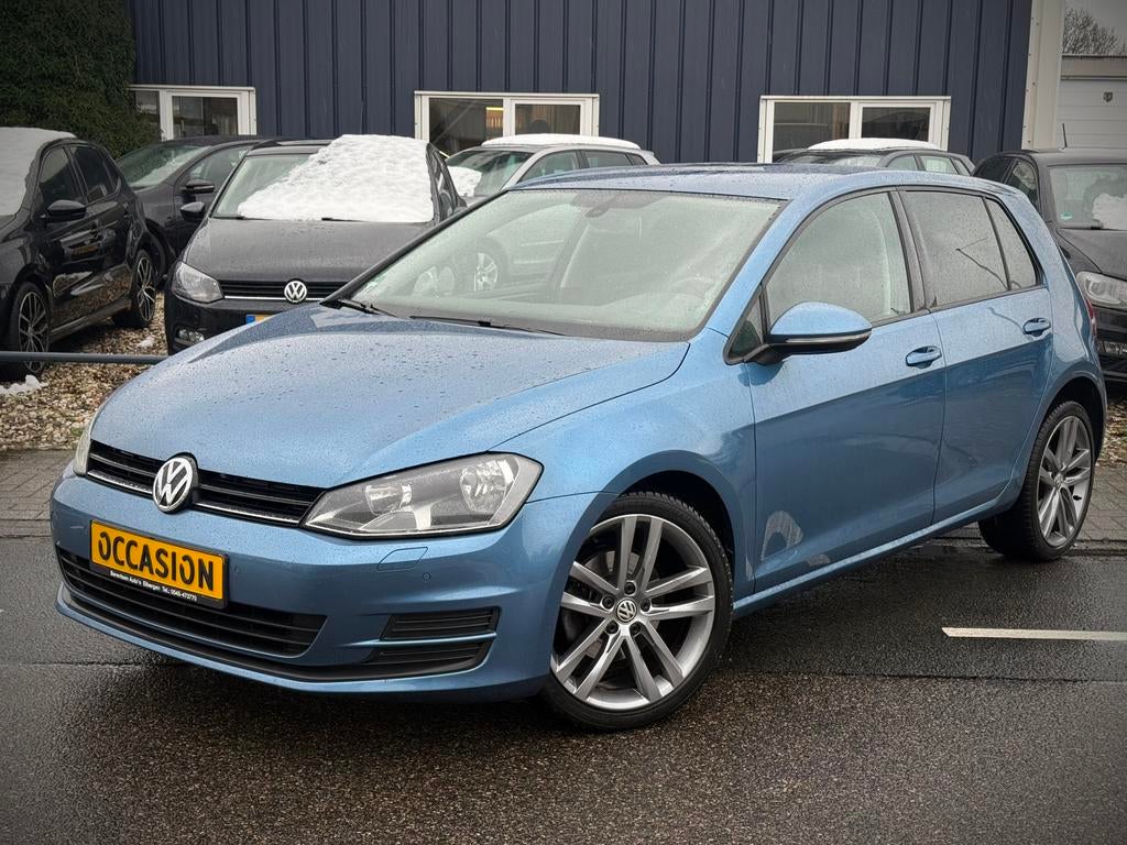 Volkswagen Golf 1.2 TSI 63KW 5D 2013 Blauw APPLE CARPLAY!, Voorwielaandrijving, 4 cilinders, Blauw, 610 kg