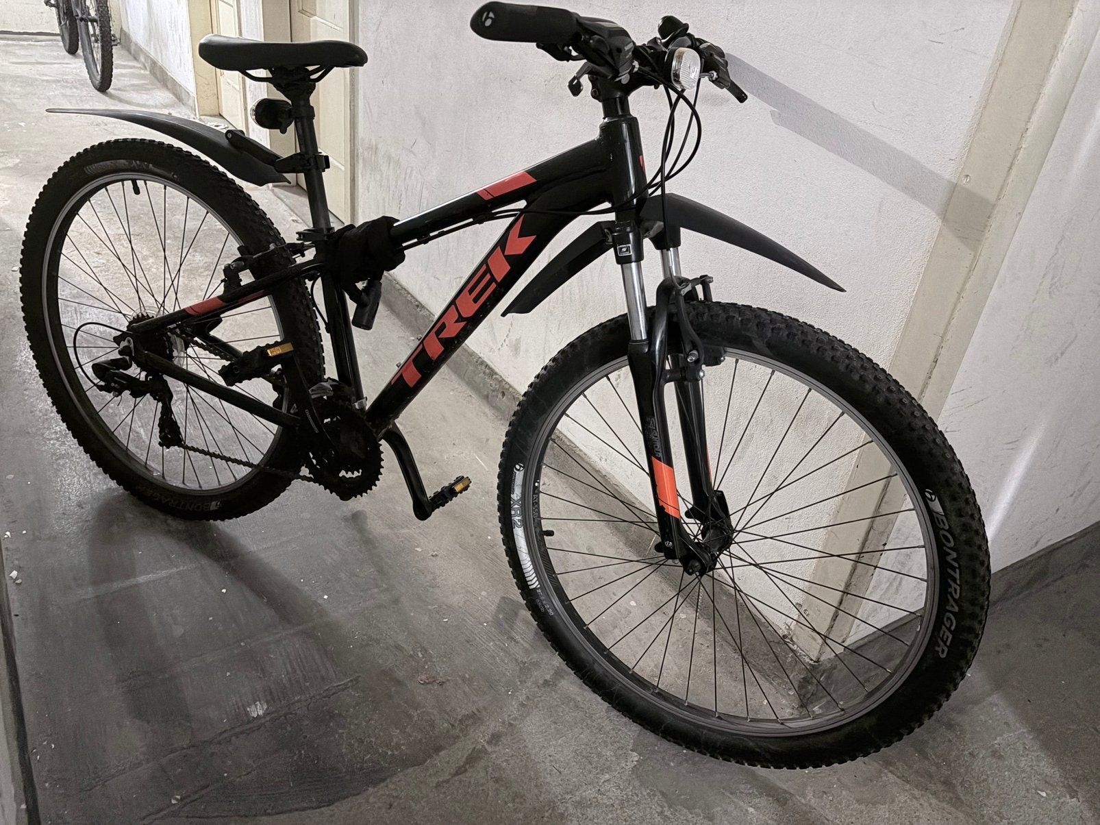 Trek Marlin 4, Fietsen en Brommers, Fietsen | Mountainbikes en ATB, Ophalen, Gebruikt, Hardtail, Velgrem