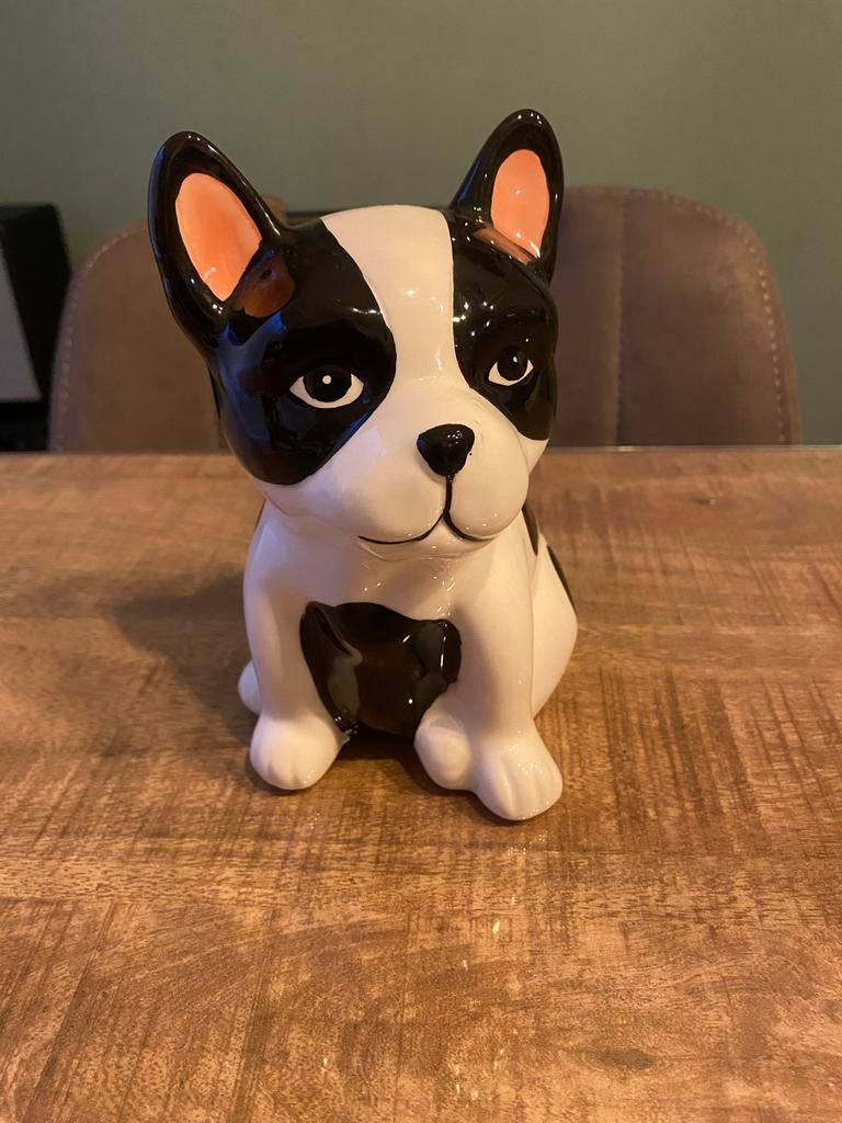 Leuke spaarpot in de vorm van een hondje, Verzamelen, Spaarpotten, Ophalen of Verzenden, Zo goed als nieuw, Steen, Aardewerk of Keramiek