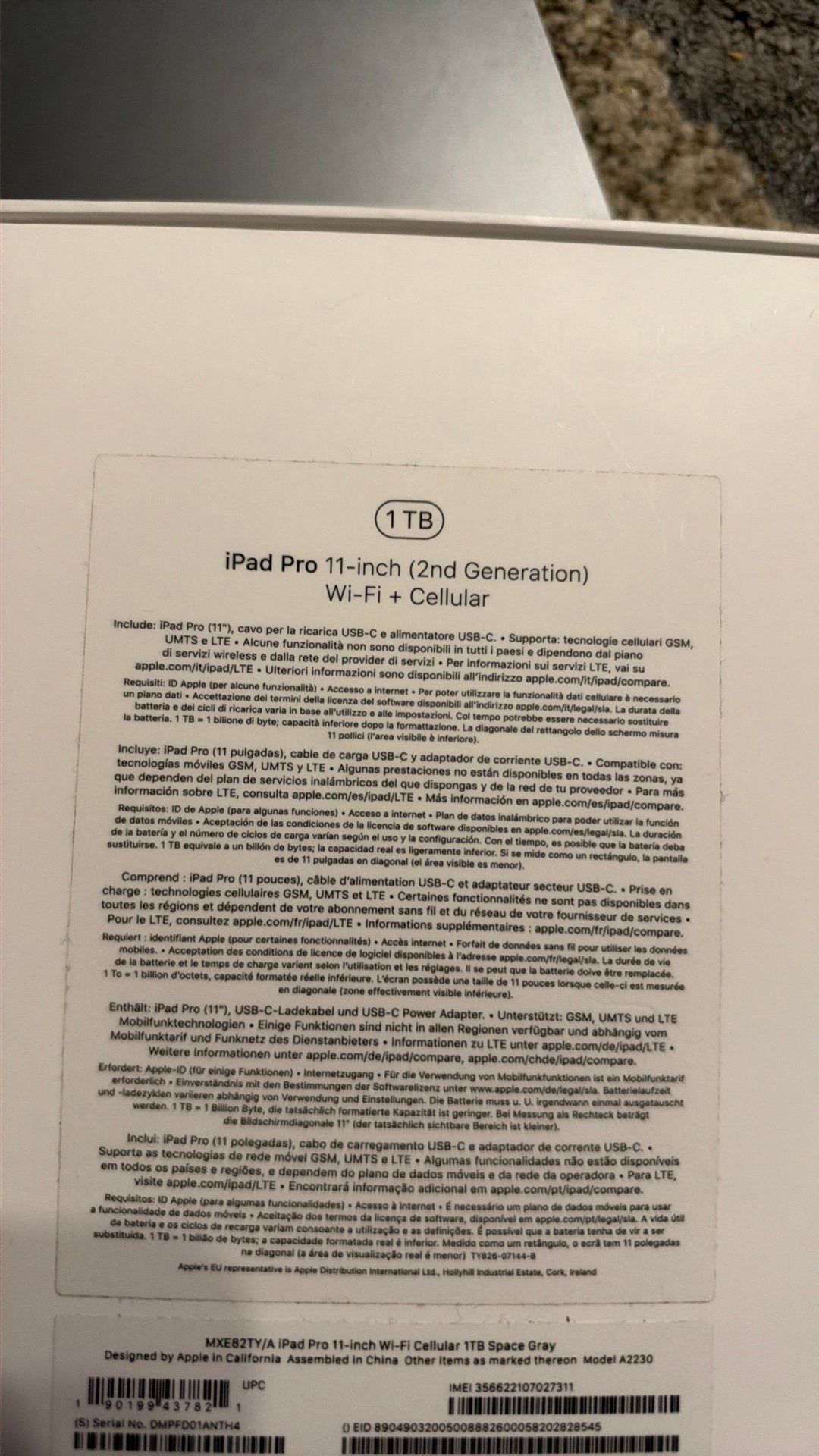 Foto 4 van Apple iPad Pro 11 2e 1TB Cellular Apple Pencil  toetsenbord