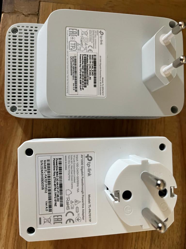 TP-Link Powerline AV1000 Kit (TL-WPA7517 & TL-PA7017P), Computers en Software, Netwerk switches, Ophalen of Verzenden, Zo goed als nieuw