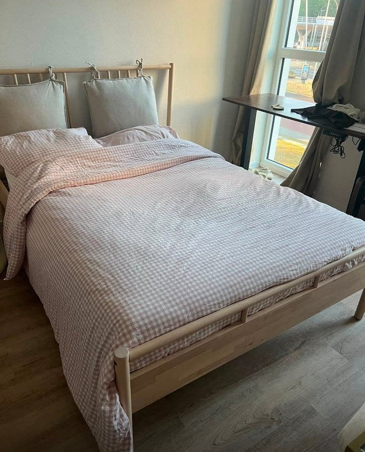 IKEA BJÖRKSNÄS tweepersoonsbed 140x200,met matras, UTRECHT, Ophalen, Beige, Tweepersoons, 140 cm