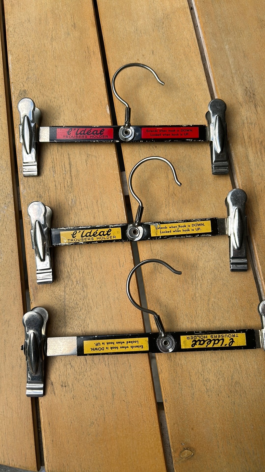 Vintage broekhangers, Ophalen, Zo goed als nieuw