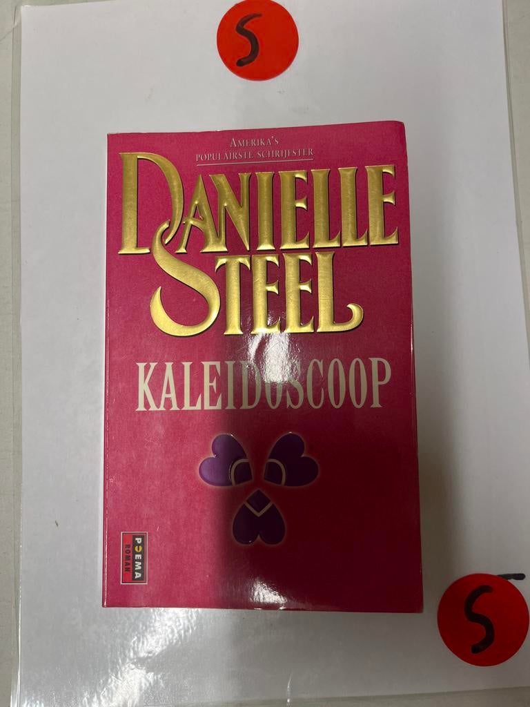Danielle Steel - Kaleidoscoop (Roman), Ophalen of Verzenden, Zo goed als nieuw, Amerika