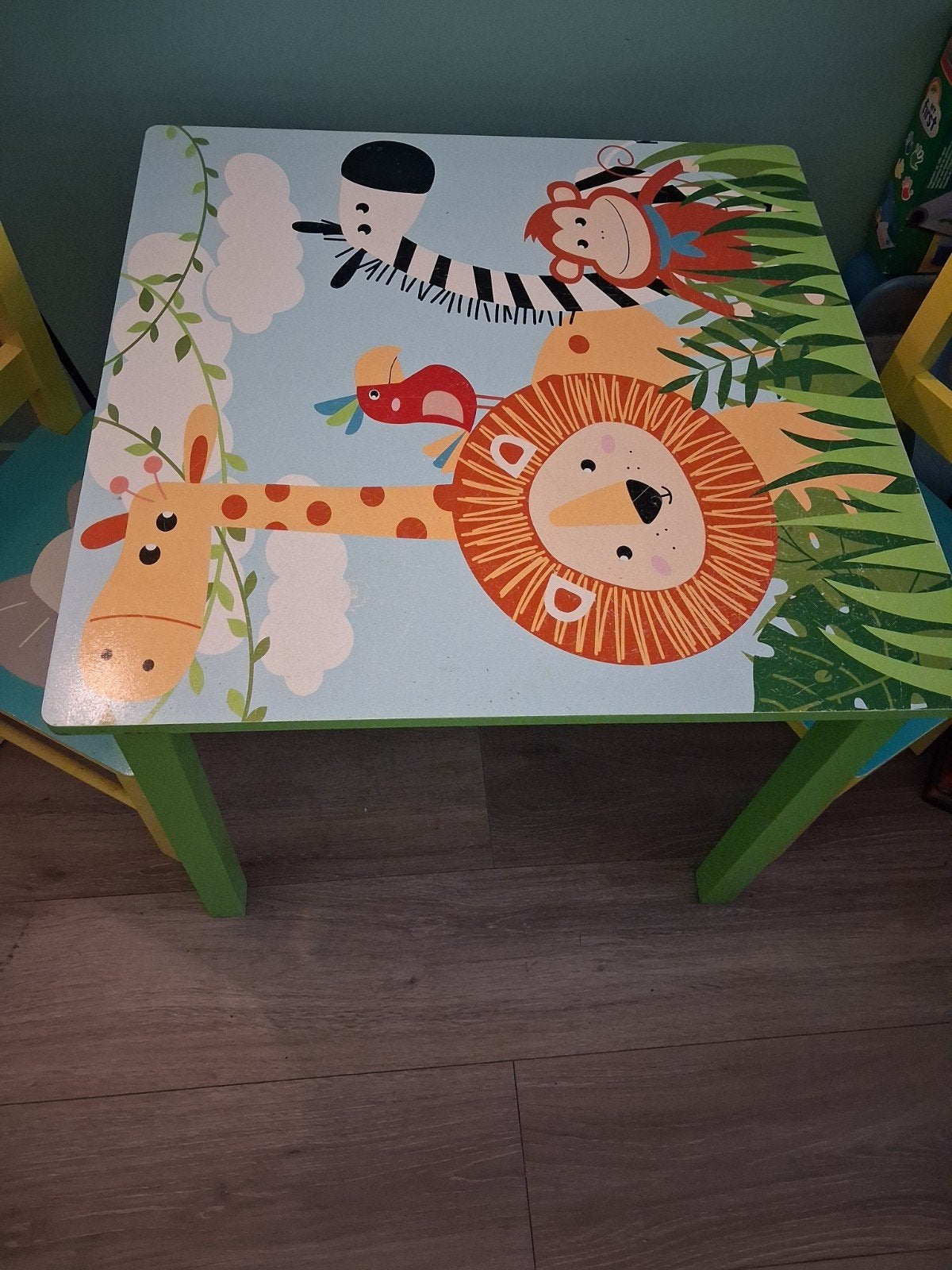Kinder tafel en stoelen set met jungle dieren, Ophalen, Gebruikt, Tafel(s) en Stoel(en)