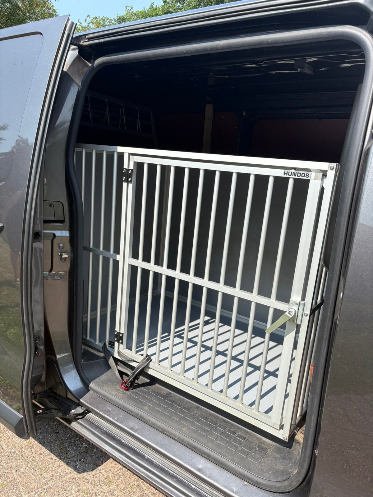 Hundos hondenbench maat XL, Dieren en Toebehoren, Hondenbenches, Ophalen, Gebruikt