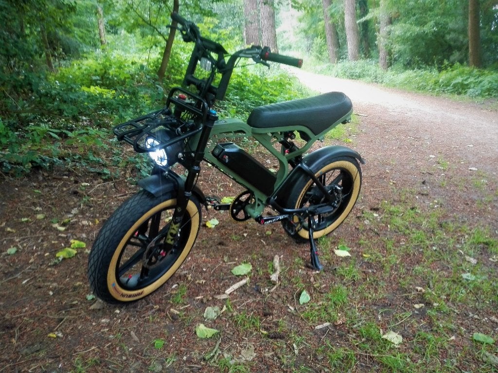 FATBIKE V20 PRO CUSTOM, Zo goed als nieuw, 55 tot 59 cm, 30 tot 50 km per accu, Ophalen