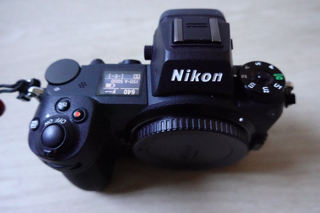 Nikon z7ii, Audio, Tv en Foto, Bodydop, Ophalen of Verzenden, Zo goed als nieuw, Kantelbaar/draaibaar scherm
