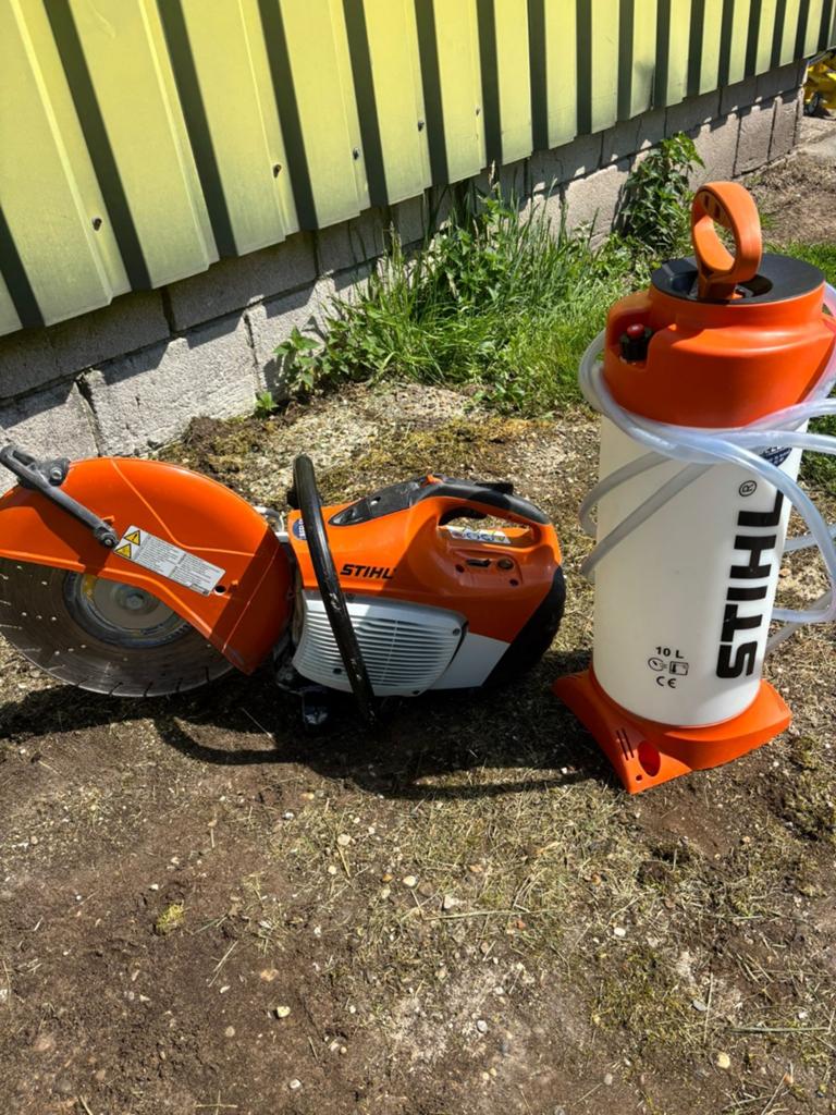 Stihl TS 420 Doorslijper + Drukwatertank (incl. BTW), Doe-het-zelf en Verbouw, Gereedschap | Zaagmachines, Ophalen, 1200 watt of meer