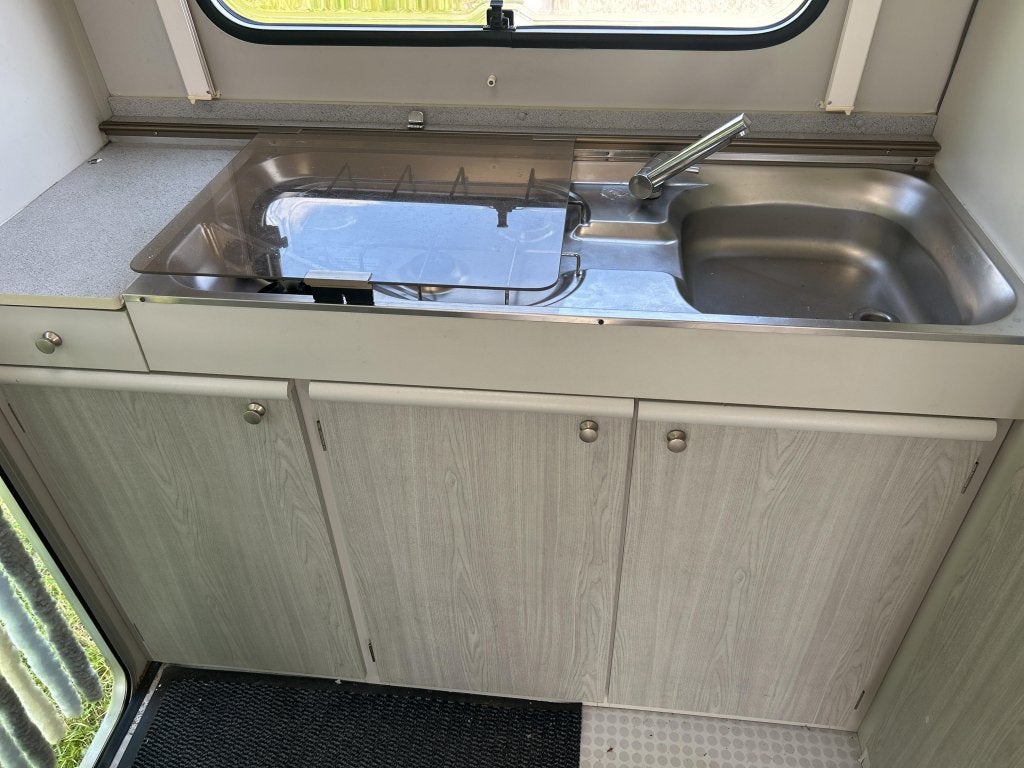 BEYERLAND 350 -2 TOILET, ENKELE BEDDEN, VOORTENT, Niet ingevuld, Standaardzit, Bedrijf, Niet ingevuld