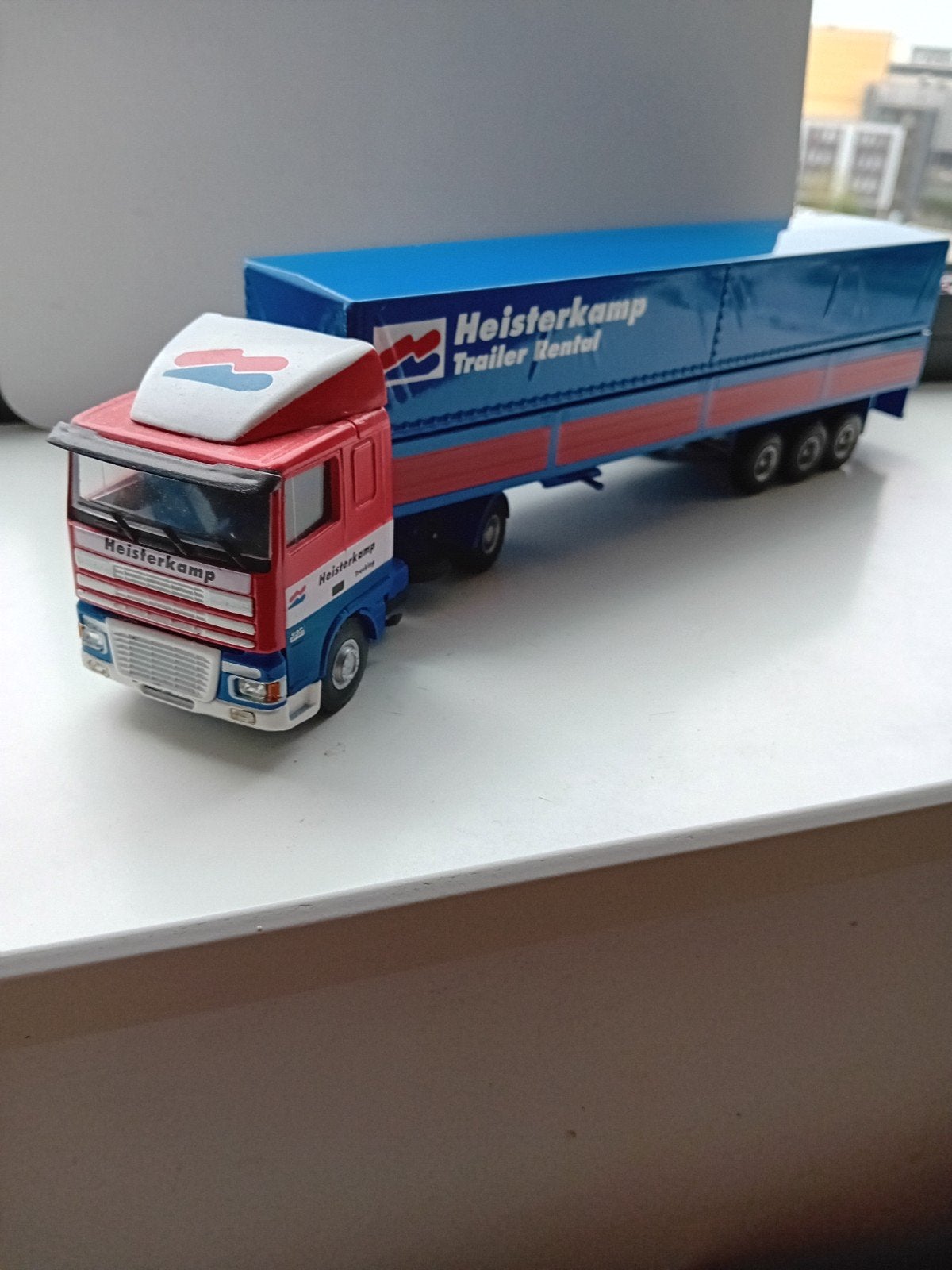 Daf 95 XF met huiftrailer Heisterkamp., Hobby en Vrije tijd, Ophalen of Verzenden, Zo goed als nieuw, Bus of Vrachtwagen, Lion Toys