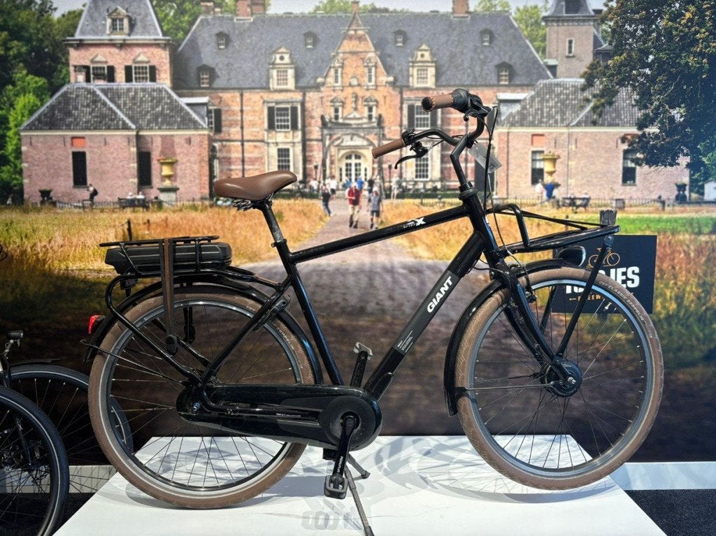 Giant triple x Heren zwart 57cm 2024, Fietsen en Brommers, Elektrische fietsen, Gebruikt, Giant, 55 tot 59 cm