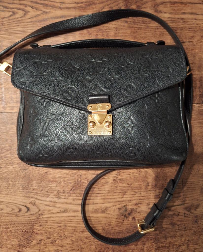 Louis Vuitton Metis Bag Zwart - Juni 2022 - Zeer Goede Staat, Ophalen of Verzenden, Zo goed als nieuw, Zwart, Handtas