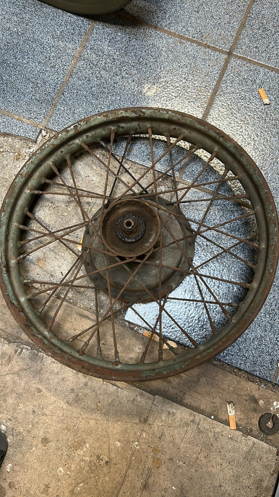 Voorwiel WL Liberator, Motoren, Ophalen