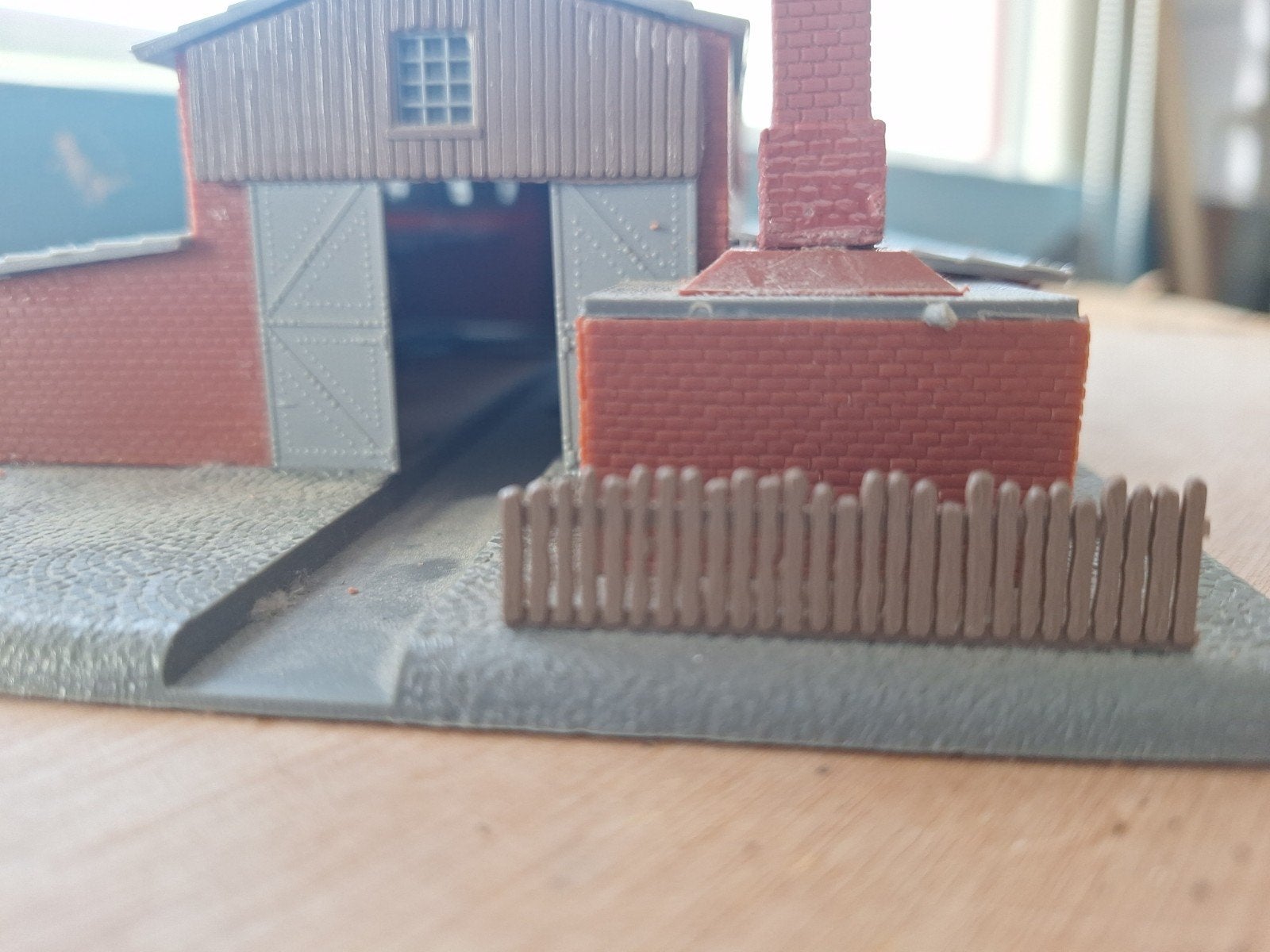 Grote loods/fabriek voor spoorbaan -  n, Ophalen of Verzenden, Nieuw, Brug, Tunnel of Gebouw