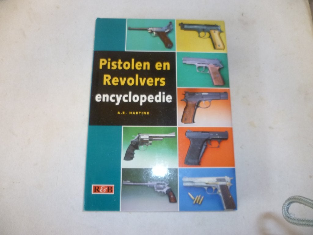 Boek Pistolen en Revolvers Encyclopedie A.E. Harting 271 blz, Ophalen of Verzenden, Overige soorten, Nederland, Boek of Tijdschrift