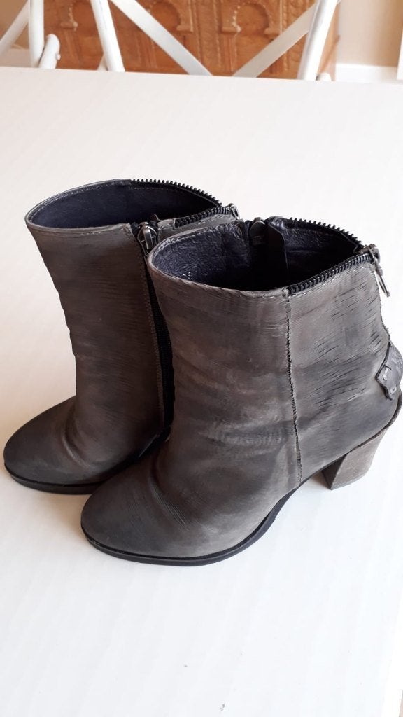 Walk in the Park, laarsjes, Kleding | Dames, Lage of Enkellaarzen, Ophalen of Verzenden, Zo goed als nieuw, Grijs