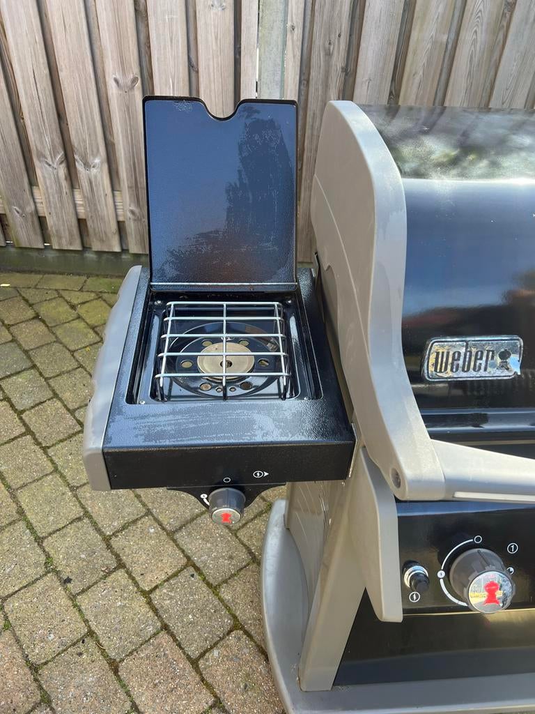 Weber Spirit Gasbarbecue met zijbrander, Ophalen of Verzenden, Gebruikt