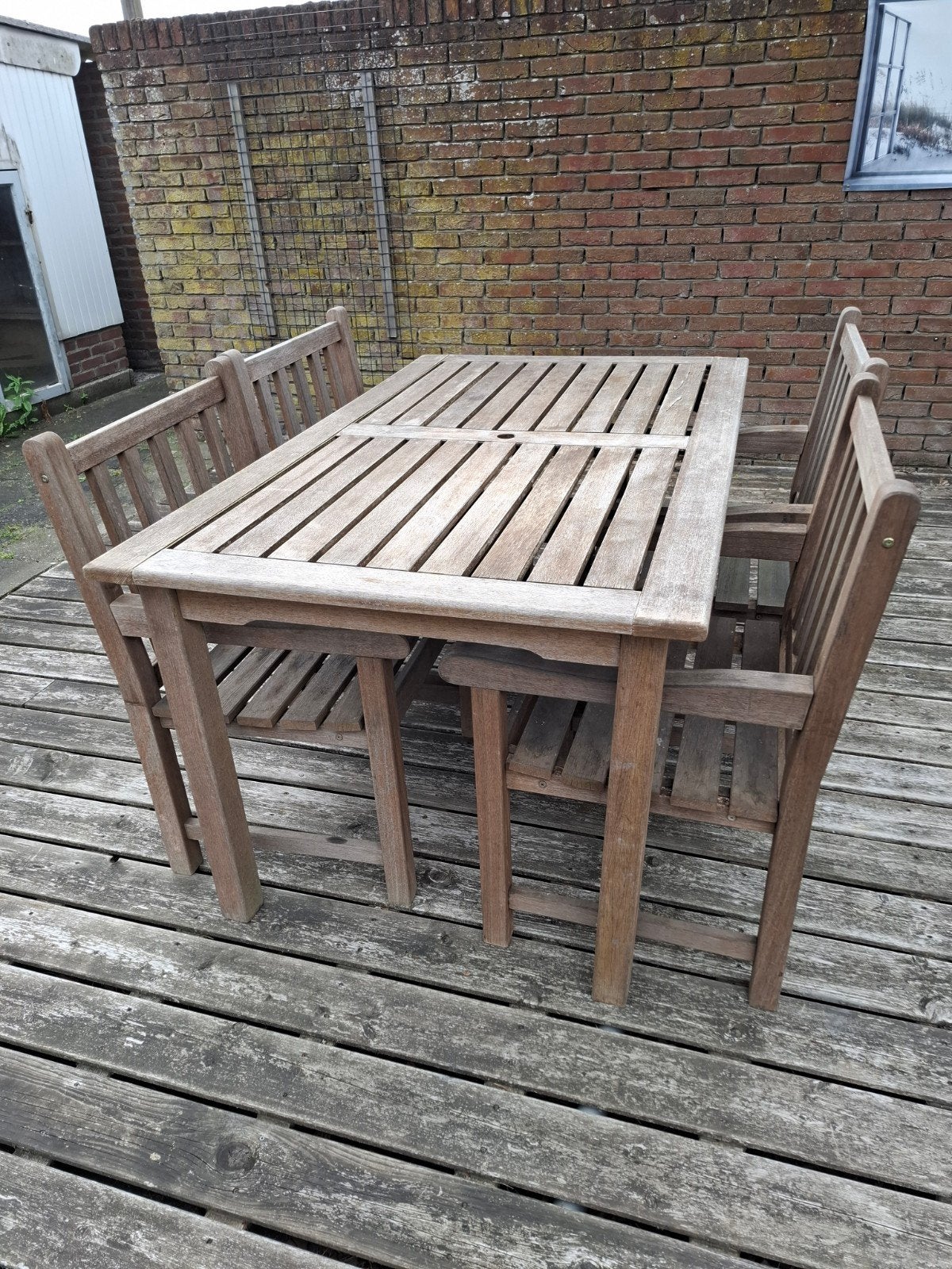 Sunyard Wales/Liver teakhouten tuinset en 4 stoelen, Ophalen of Verzenden, Gebruikt, Rechthoekig, Hout