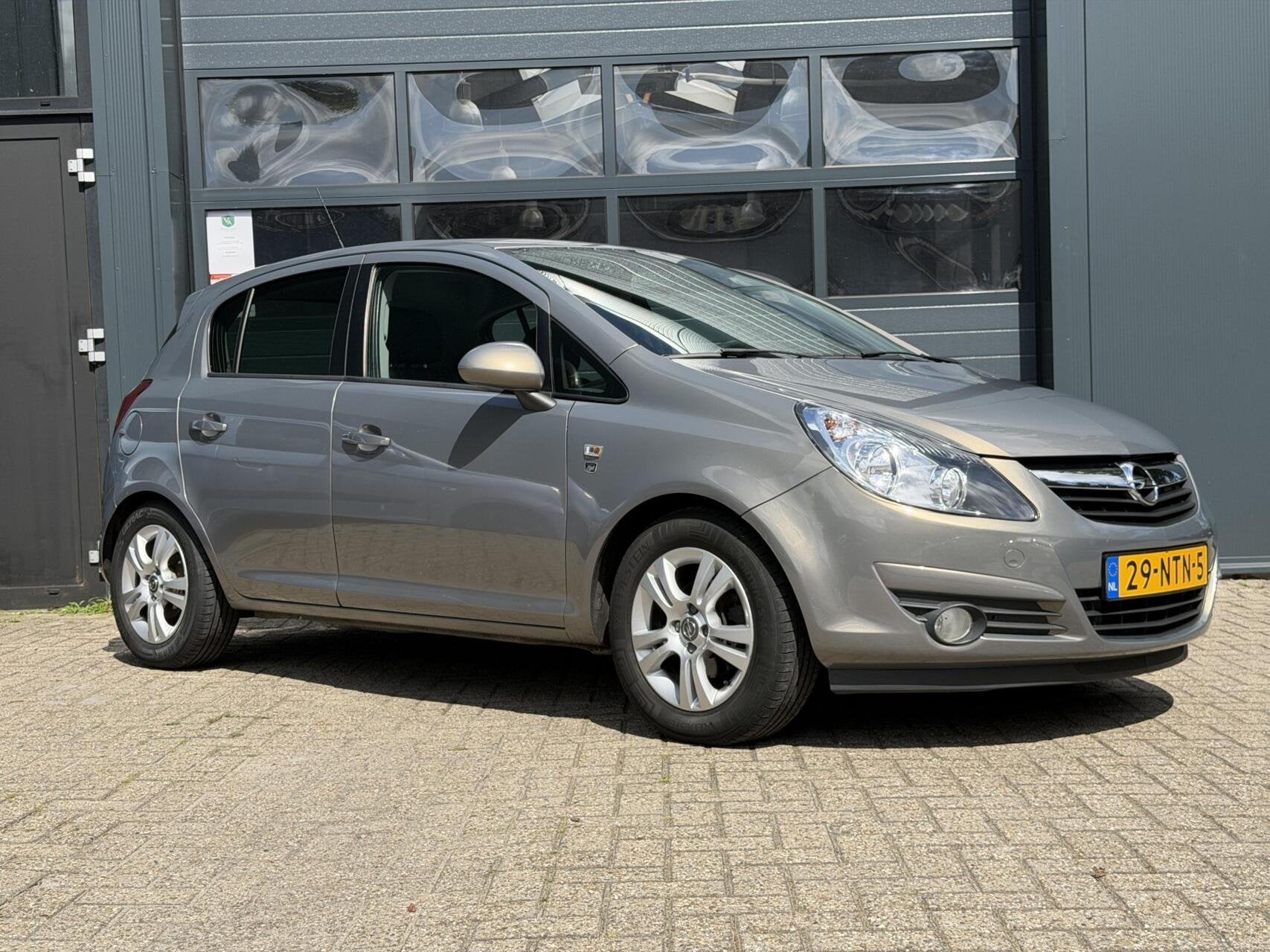 Opel Corsa 1.3 CDTi EcoFlex S/S Cosmo, Auto's, Voorwielaandrijving, Euro 5, 28 km/l, Gebruikt
