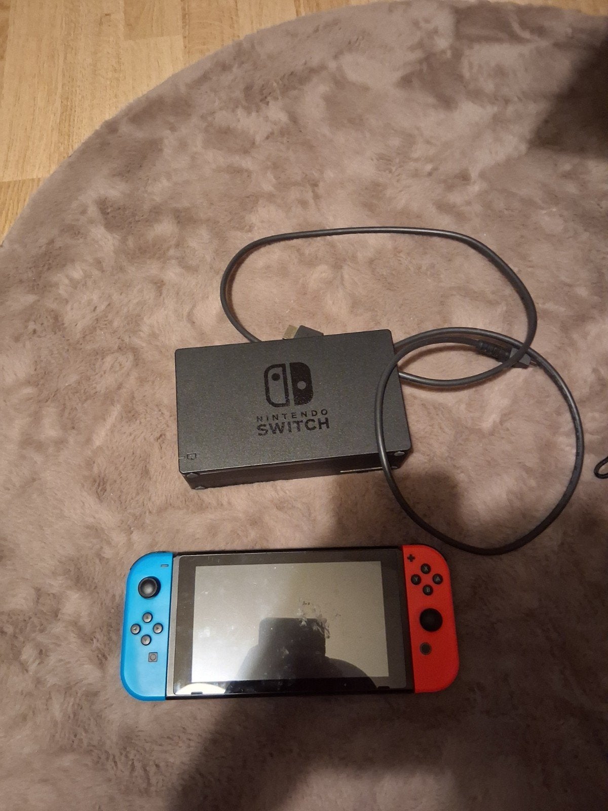 Nintendo en nintendo Station, Ophalen of Verzenden, Zo goed als nieuw, Met 2 controllers, Switch Original