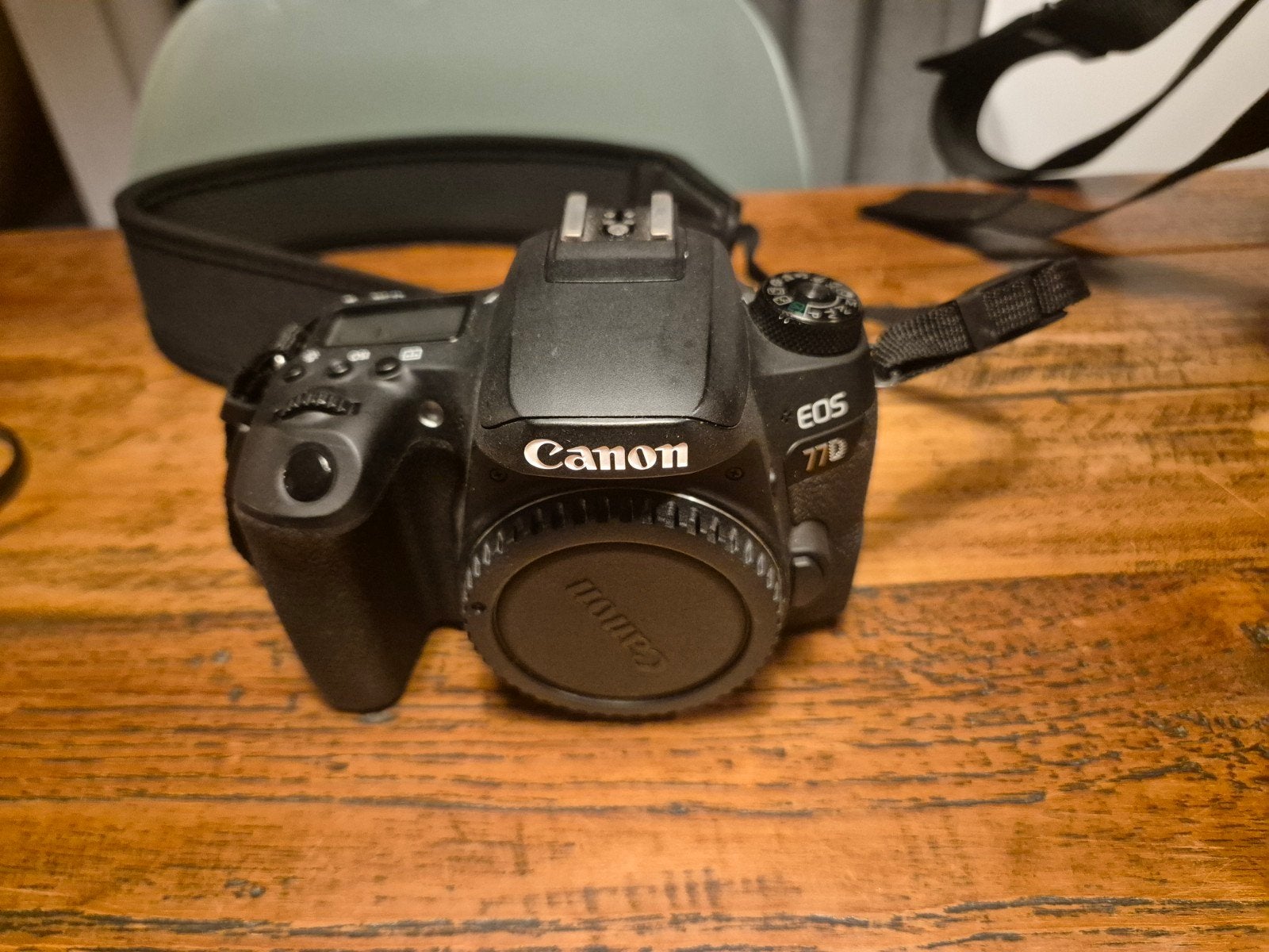 Canon Eos 77D met 3 lenzen, Audio, Tv en Foto, Fotocamera's Digitaal, Spiegelreflex, Cameratas, Canon, Ophalen of Verzenden