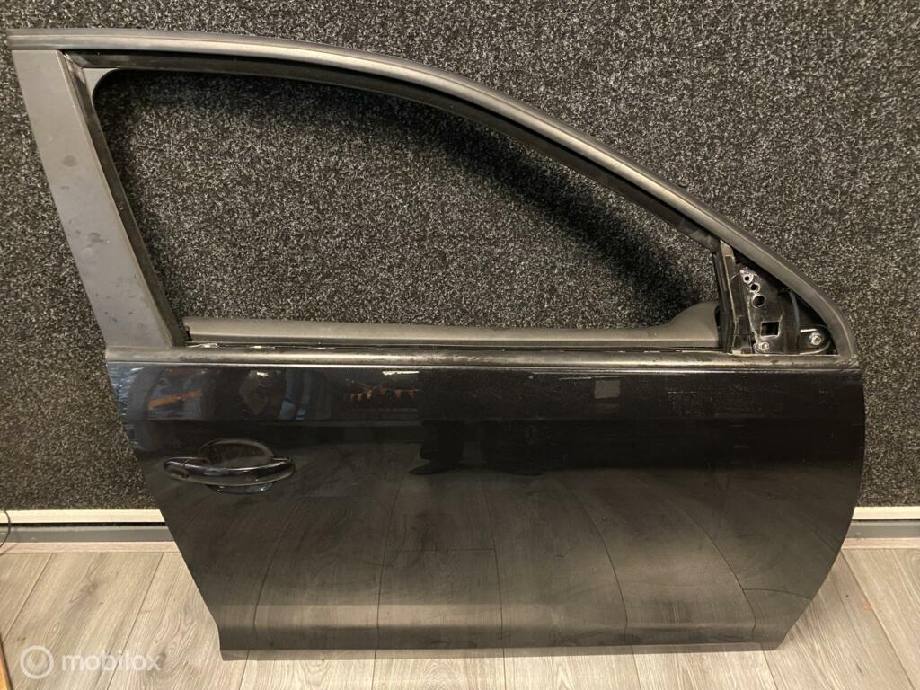 Volkswagen Jetta ('05-'10) Portier Deur Rechtsvoor - LC9X, Gebruikt, Ophalen of Verzenden, Volkswagen, Voor