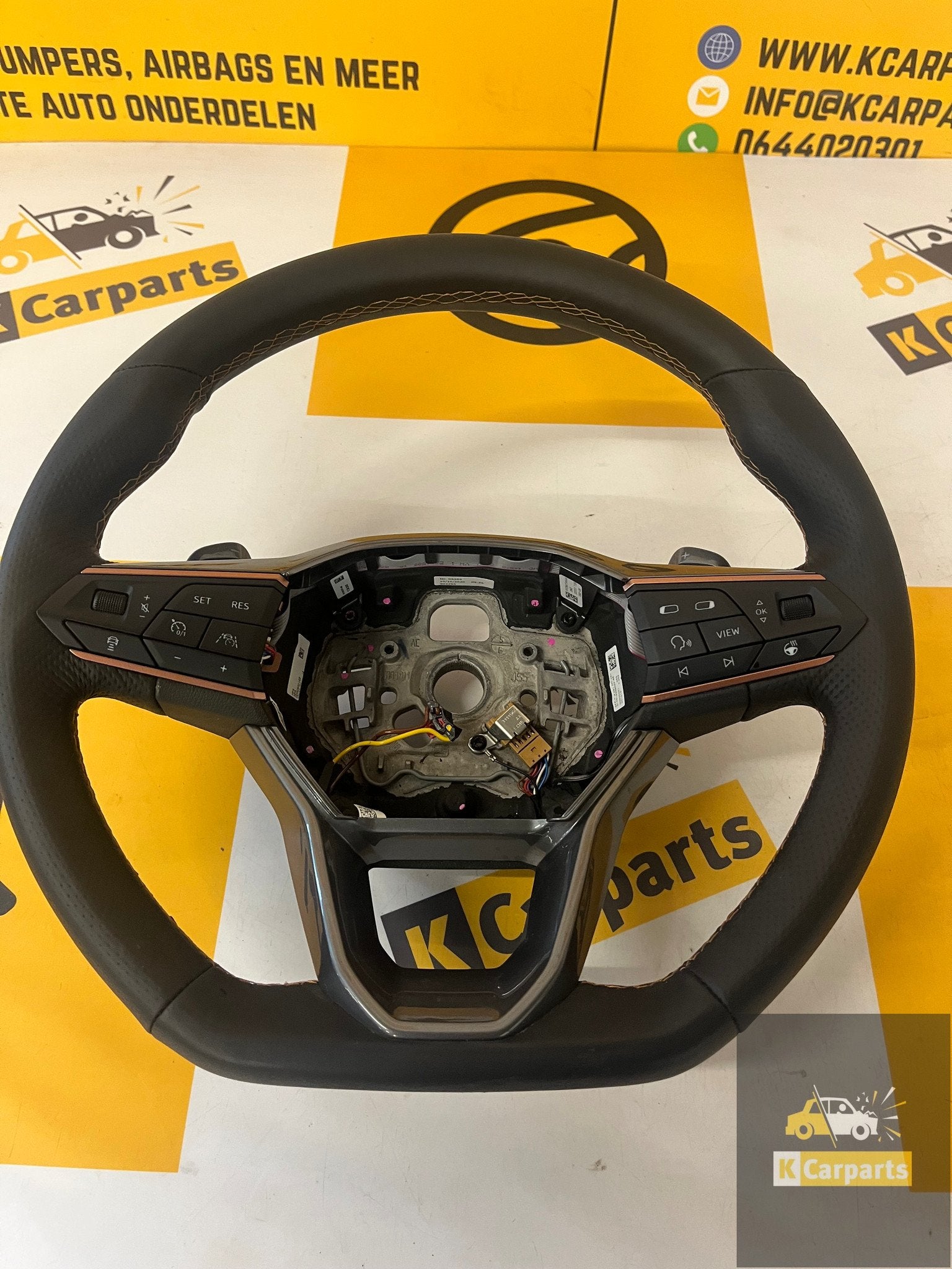 Stuur Seat Leon Cupra 5FA 419091DQXEY origineel stuurwiel, Auto-onderdelen, Info@fabrikant.eu, Fabrikantstraat 1
1000 AA  Amsterdam, NL