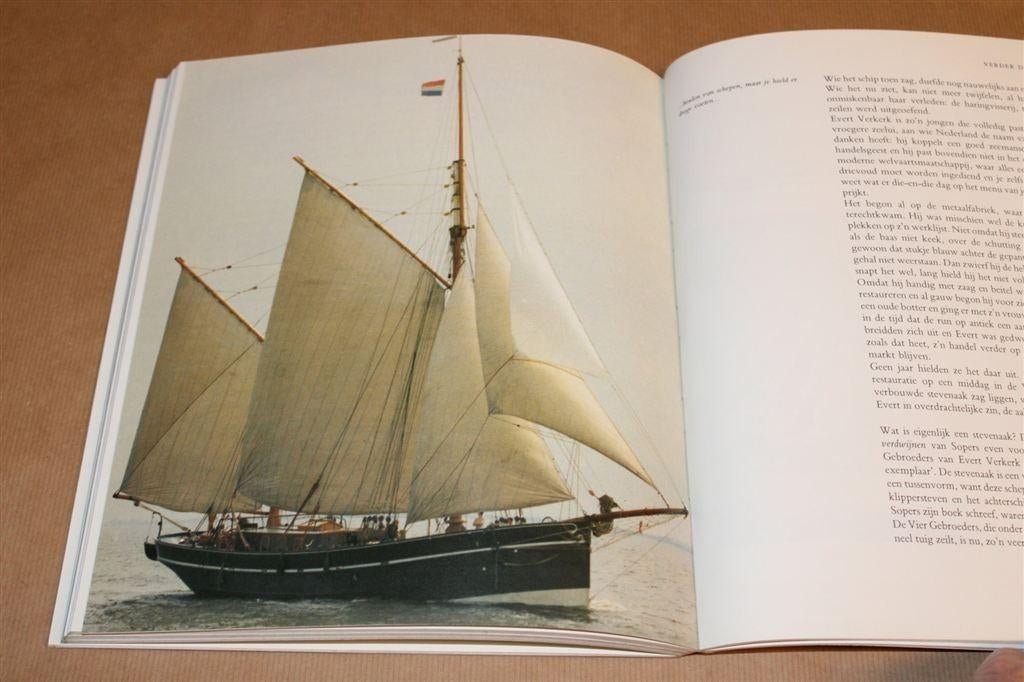 Het Bruine Schuiten Boek — Schippers op Oude Zeilschepen, Gebruikt, Verzenden, N.v.t., N.v.t.