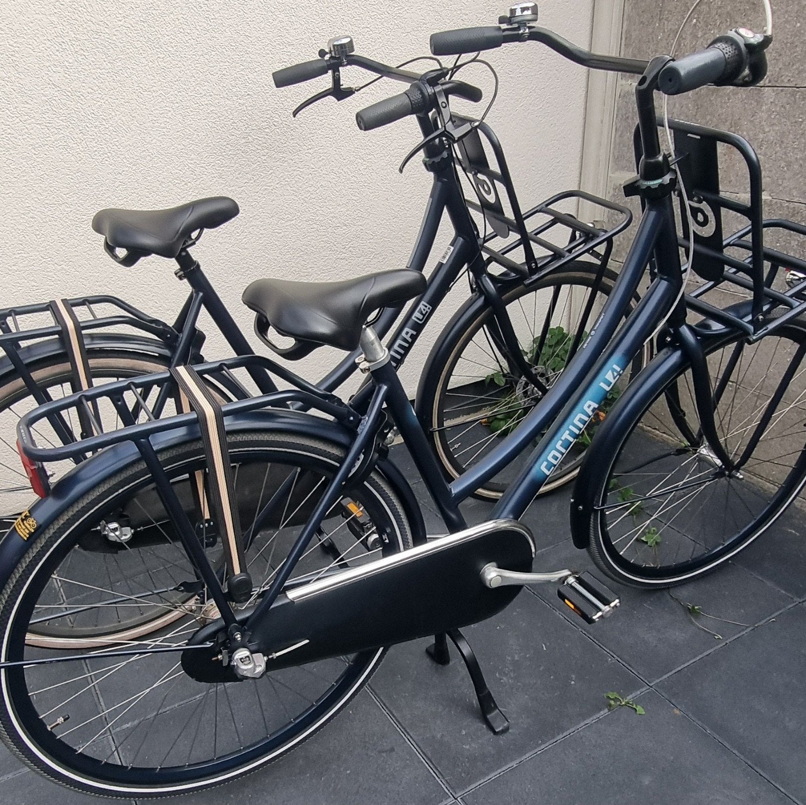 Cortina U4 Transportfietsen 28 inch (Maat 57 & Maat 50) - Zo, Ophalen, Terugtraprem, Versnellingen, Zo goed als nieuw
