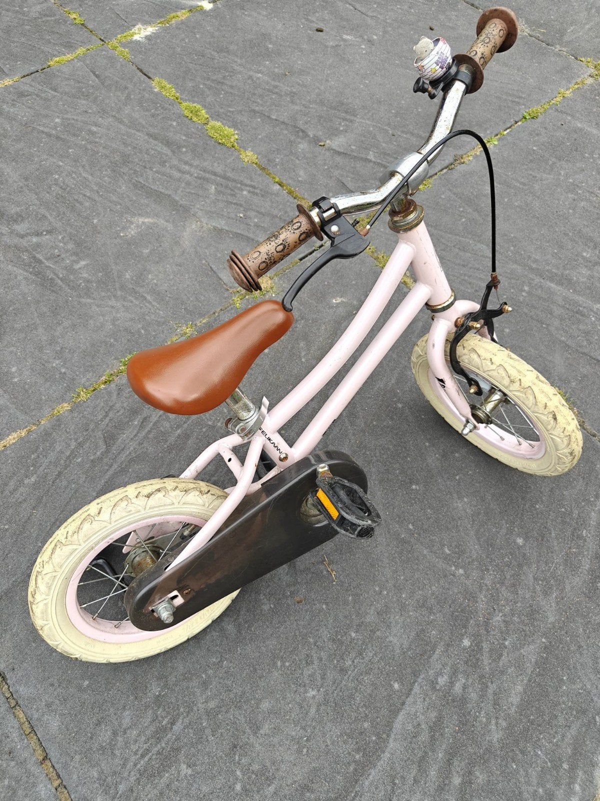 Pelikaan kinderfietsje roze met zijwieltjes, Ophalen, Zijwieltjes, Gebruikt, Velgrem