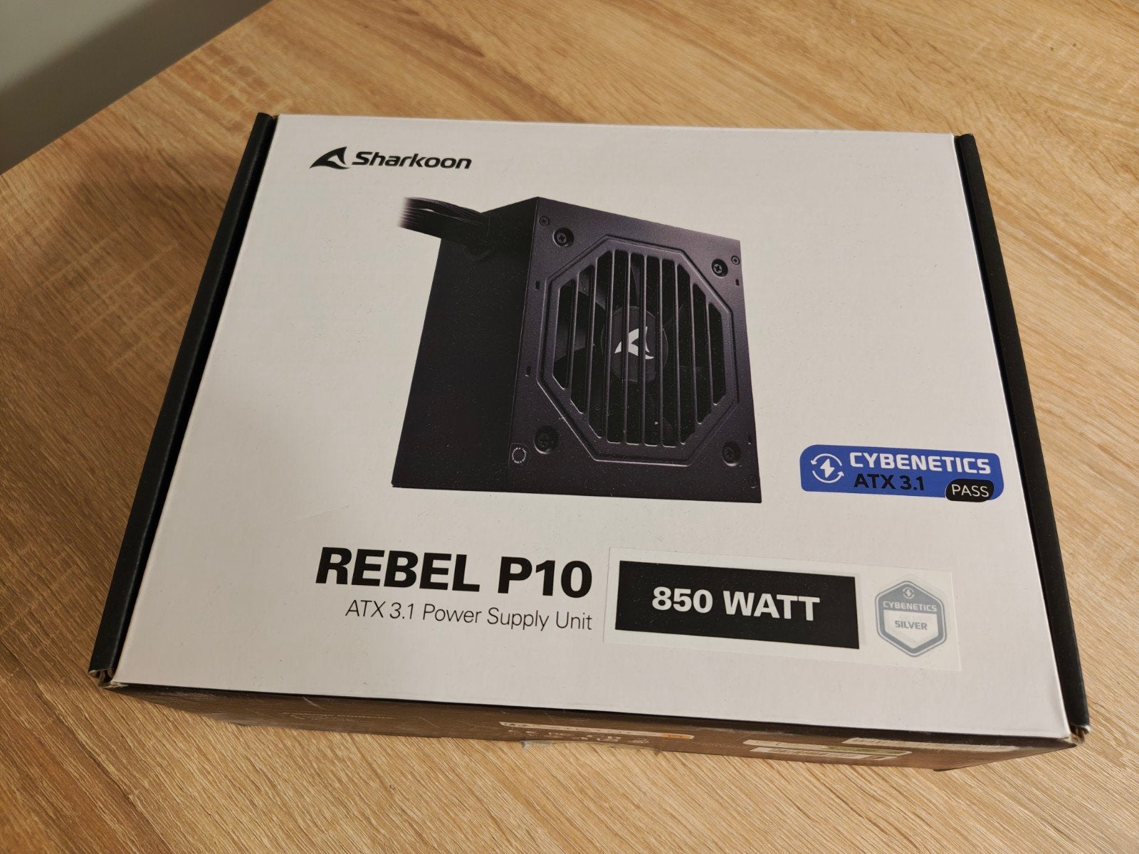 Sharkoon Rebel P10 850 Watt Voeding - Zo goed als nieuw, Computers en Software, Ophalen of Verzenden, Zo goed als nieuw