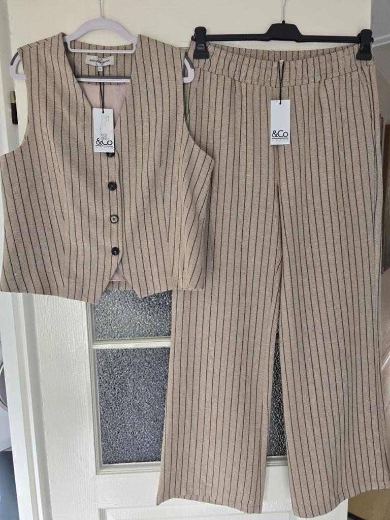 Nieuw &co woman andcowoman and cowoman xl krijtstreep beige, Ophalen of Verzenden, Nieuw, Maat 46/48 (XL) of groter, Beige