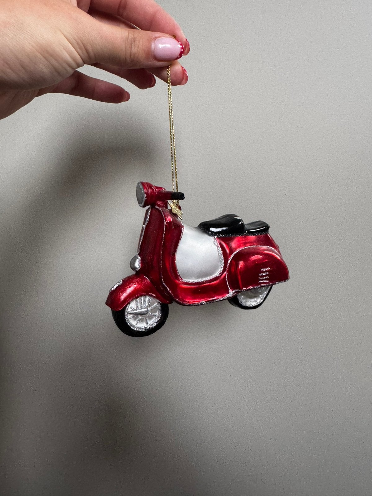 Vondels scooter kerstbal, Ophalen of Verzenden, Zo goed als nieuw