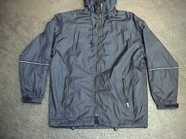 BLUE STONE donkerblauwe regenjas met muts maat 164, Gebruikt, Jongen of Meisje, Ophalen of Verzenden, BLUE STONE