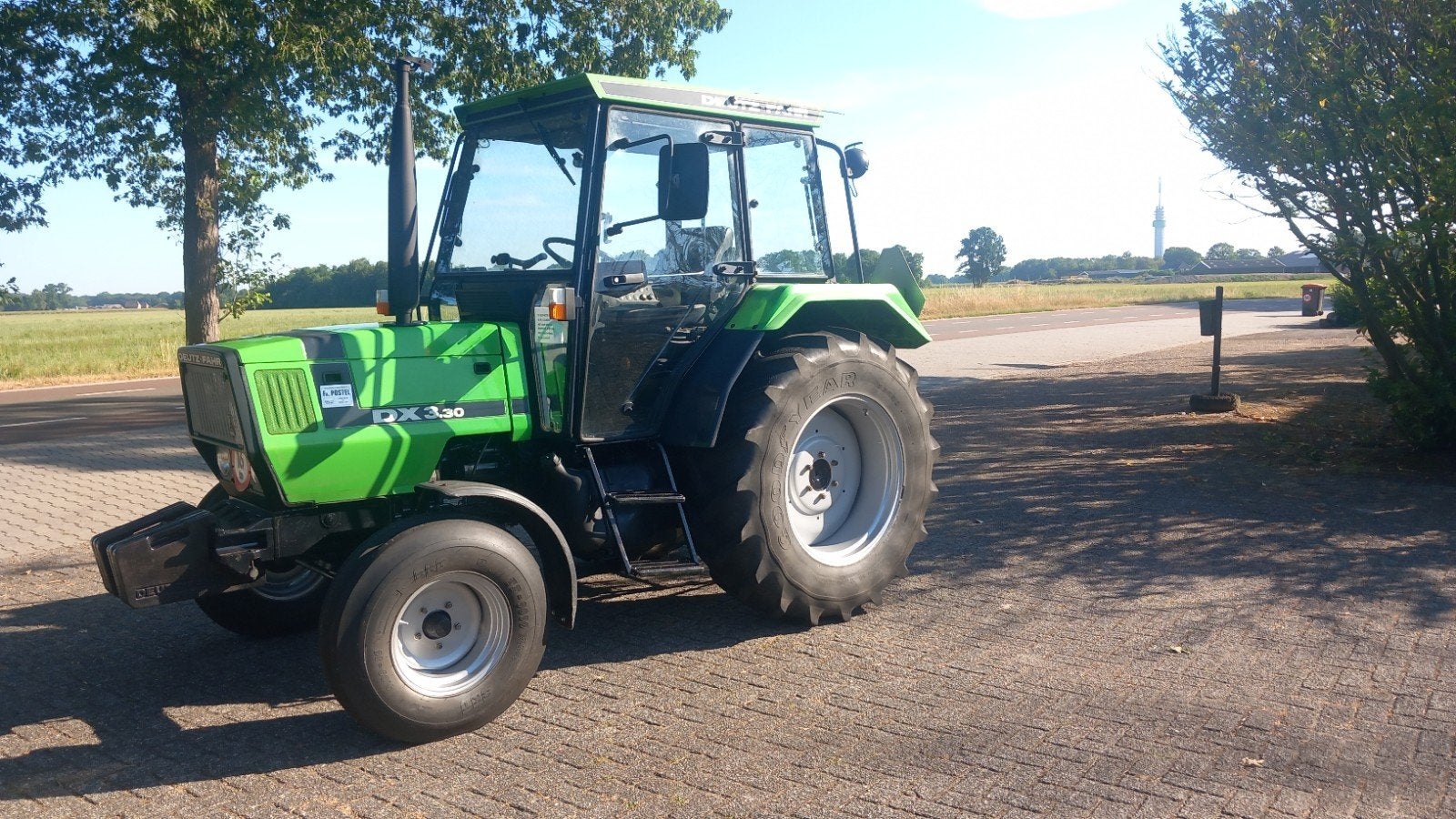 Mooie Dx 3.30 met maar 3072 uur, Ophalen, 2500 tot 5000, Tot 80 Pk, Gebruikt