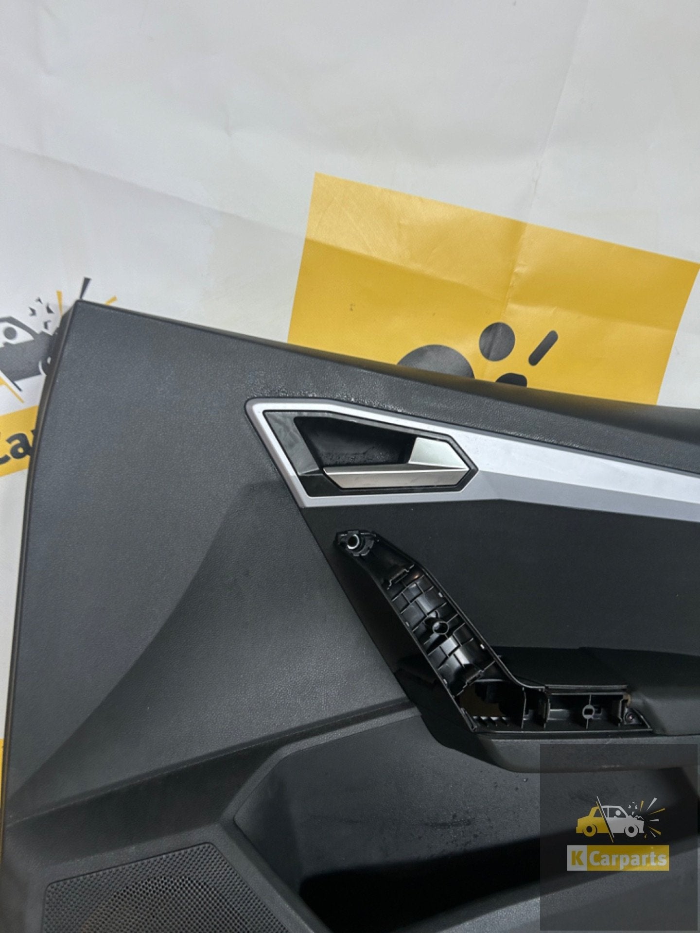 Seat Ibiza 6F FR Rechts Voor deur paneel 6F0867132, Auto-onderdelen, Gebruikt, Autovia A-2, Km 585 585
08760  Martorell, ES, Ophalen of Verzenden
