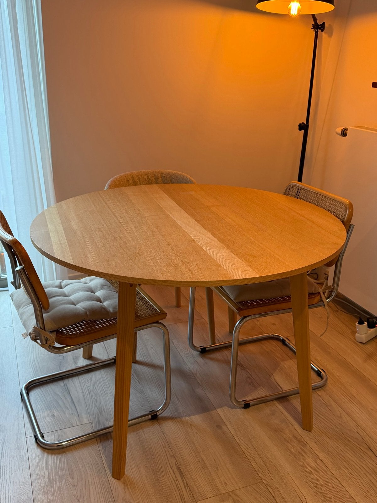 Ronde eettafel van licht hout - Gebruikt, Ophalen, Gebruikt, 100 tot 150 cm, Rond