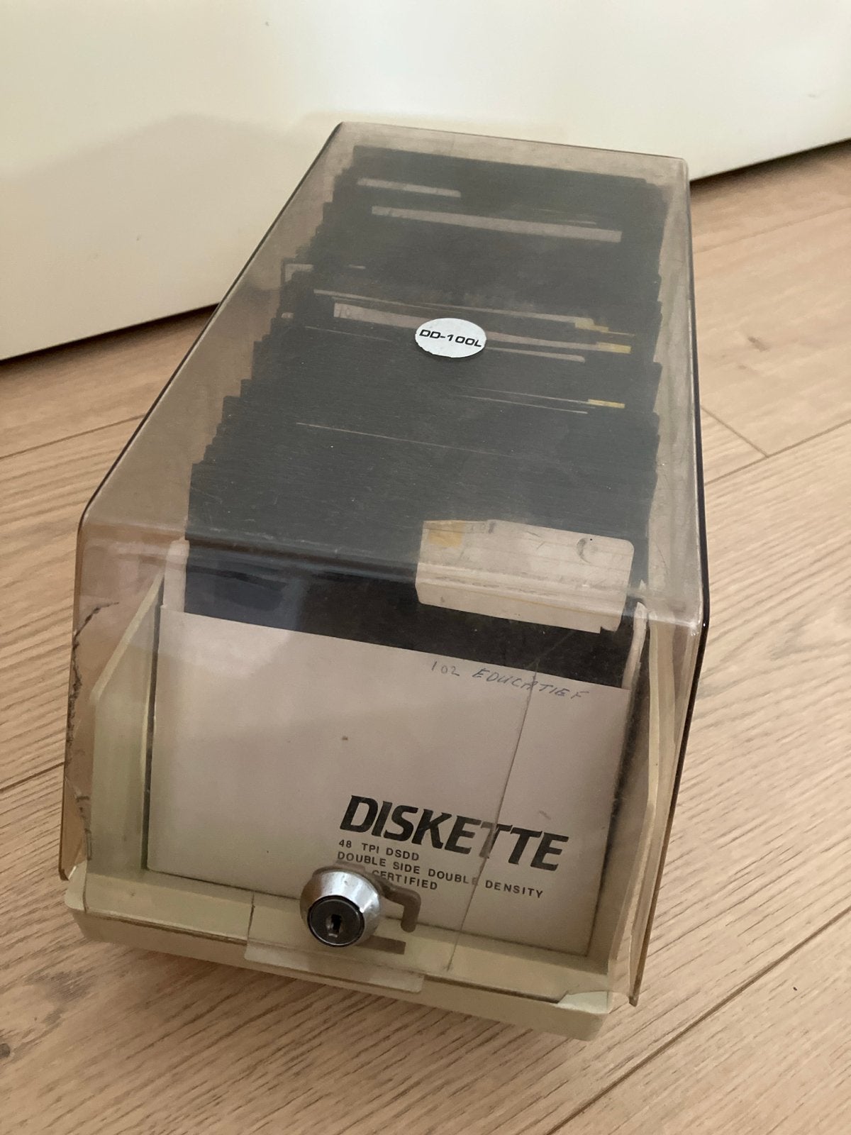 Vintage Diskette Opslagbox met C64 Floppy Disks, Computers en Software, Ophalen of Verzenden