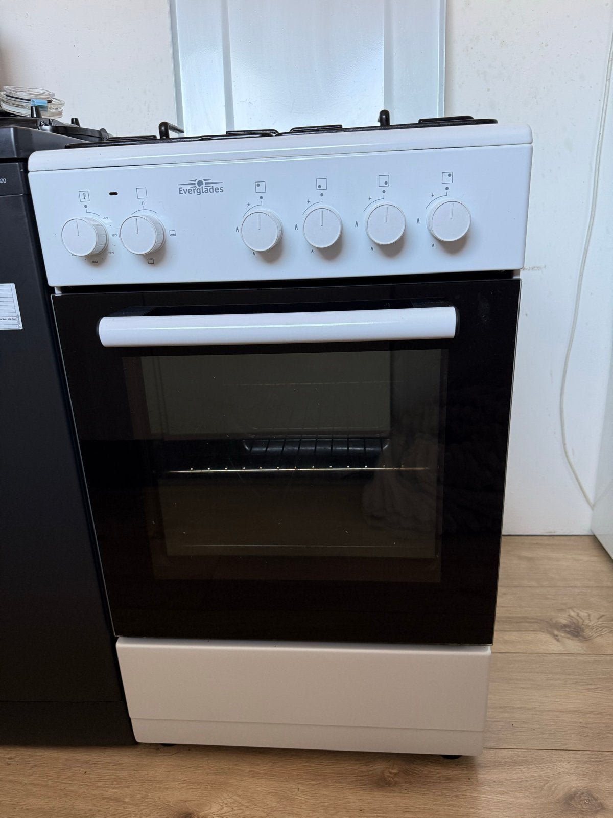Everglades Gasfornuis met Oven - Wit, Ophalen, Gebruikt, 4 kookzones, Gas