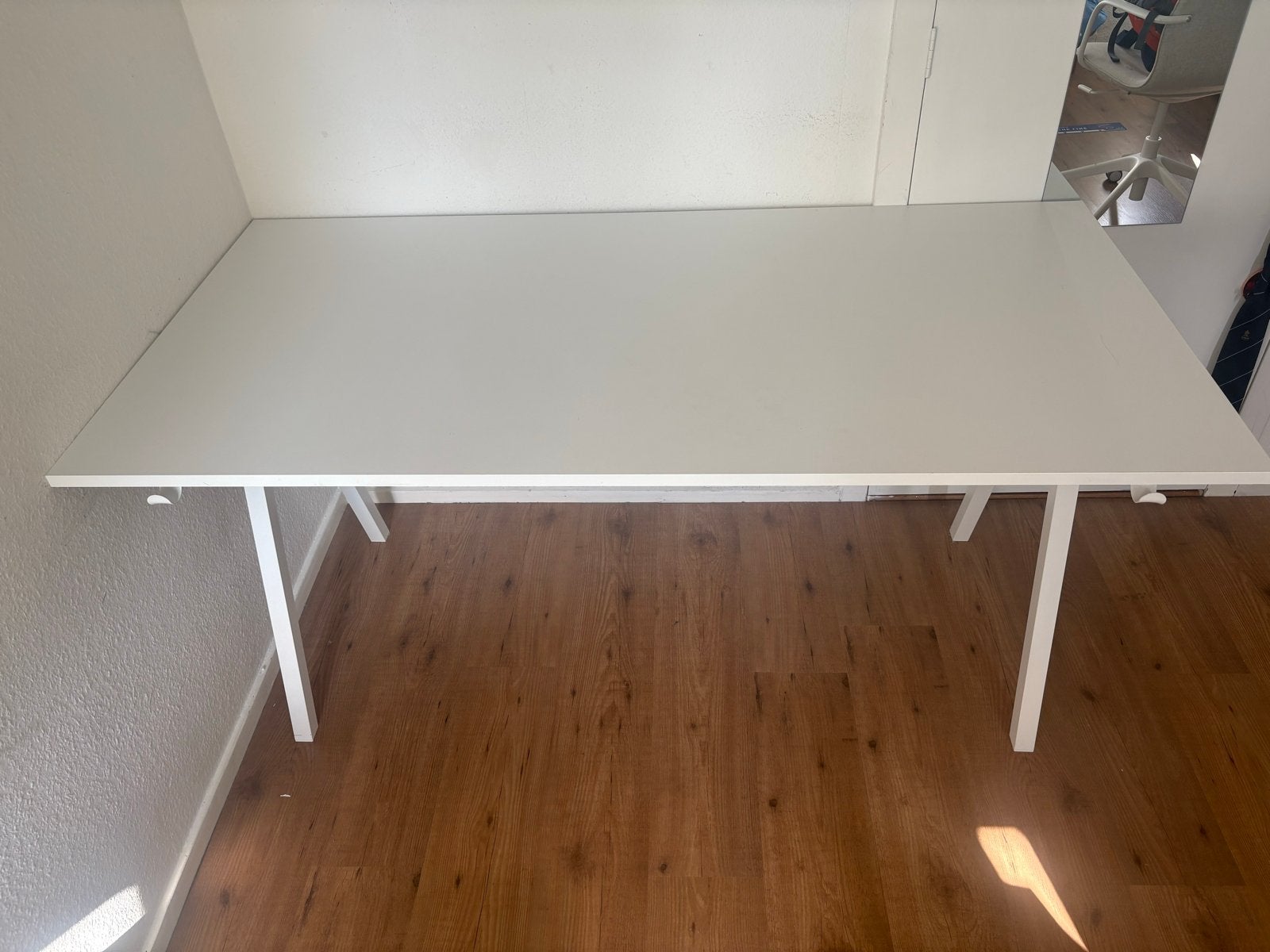 IKEA Trotten Bureau Wit 160x80cm met Kabelmand, Huis en Inrichting, Ophalen, 160 cm, Schoolbureau, Zo goed als nieuw