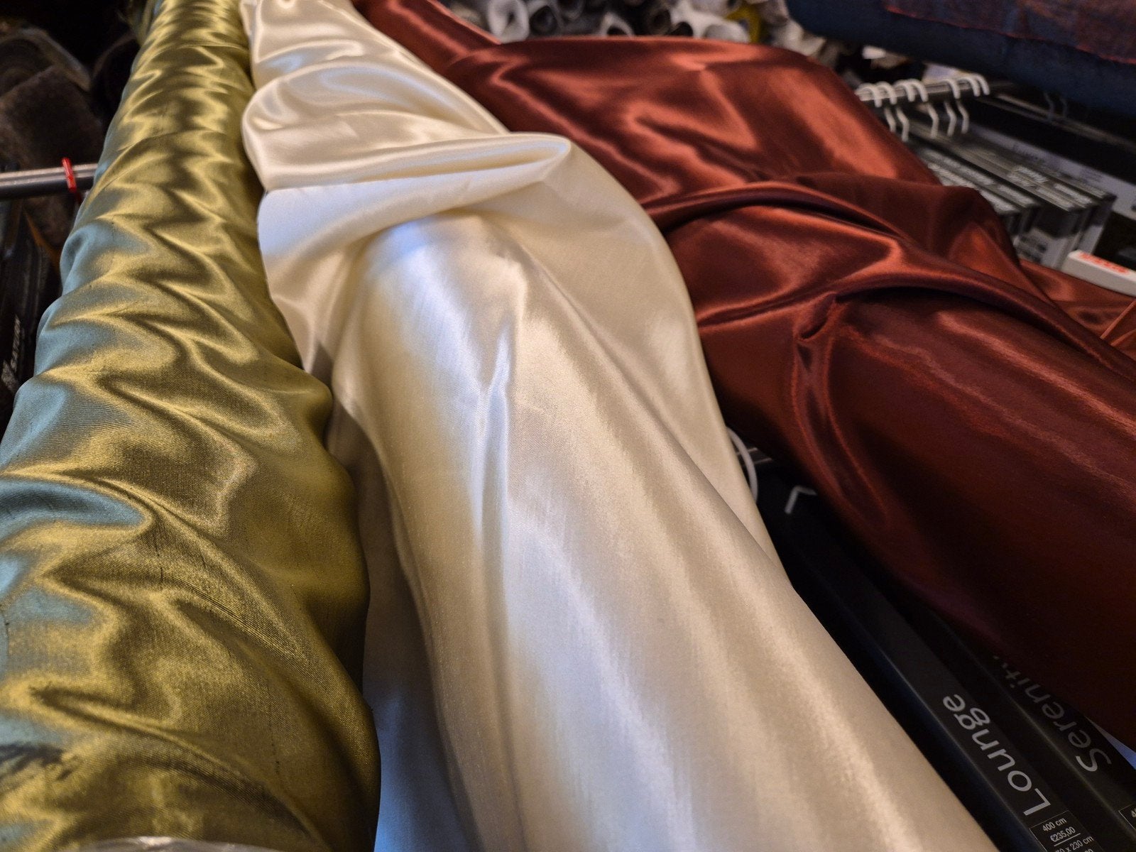 Overgordijn met prachtige glans in div kleuren. Nu €5 pm!, Ophalen of Verzenden, Nieuw, Overgordijn