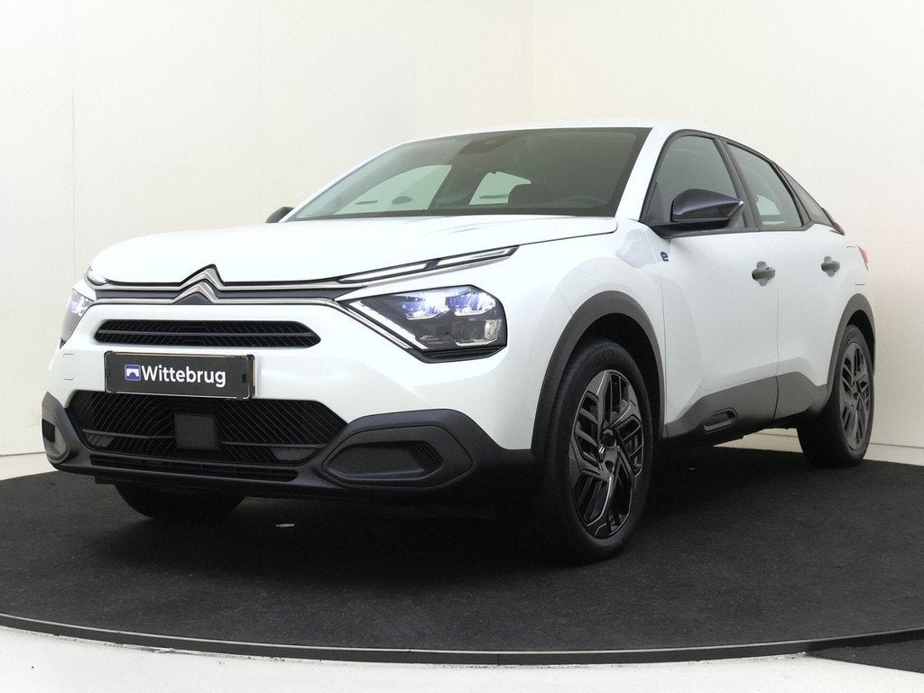 Citroën Ë-C4 You 50 kWh (bj 2024, automaat), Auto's, Citroën, Automaat, 136 pk, Gebruikt, E-C4